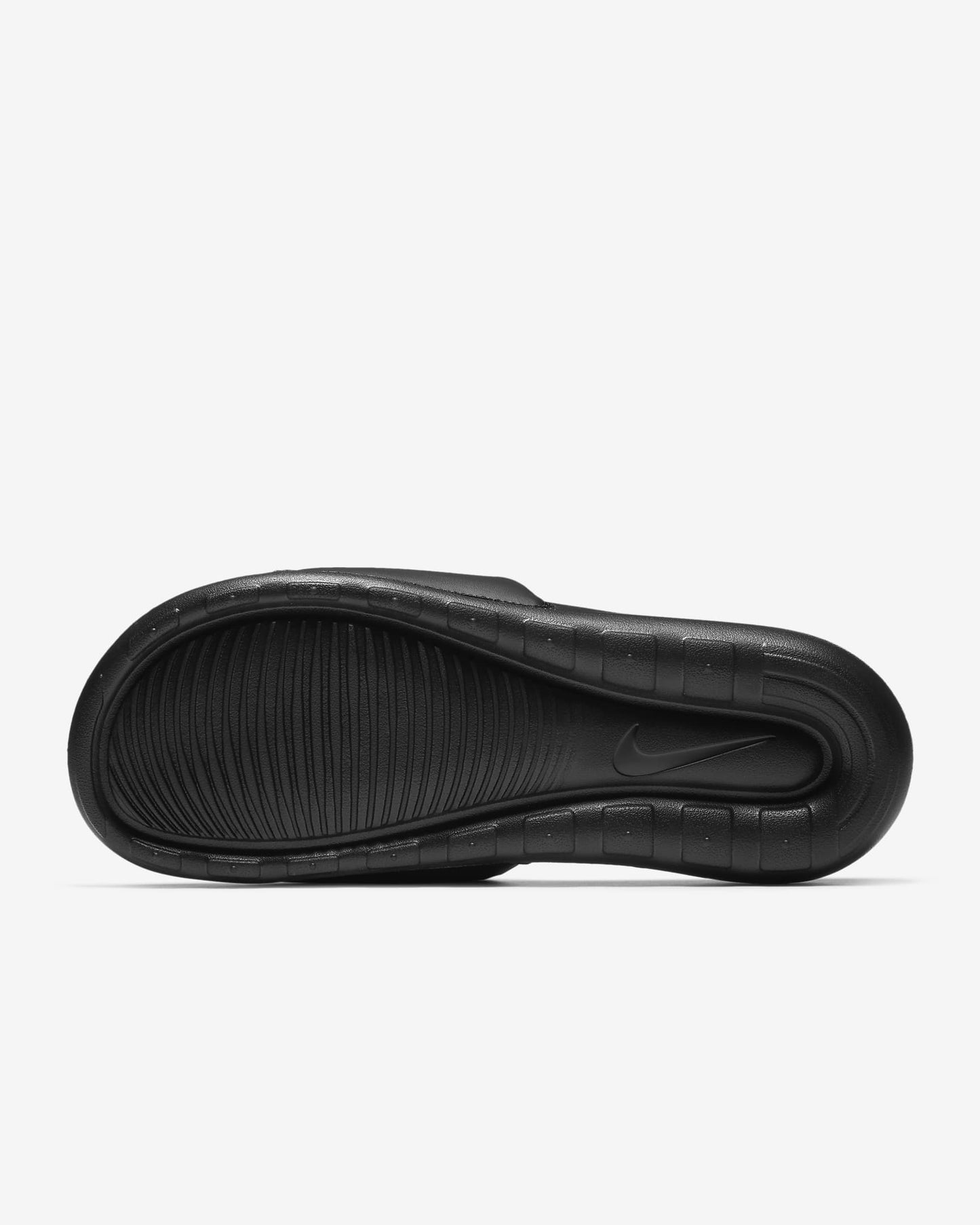 Nike Victori One Black White