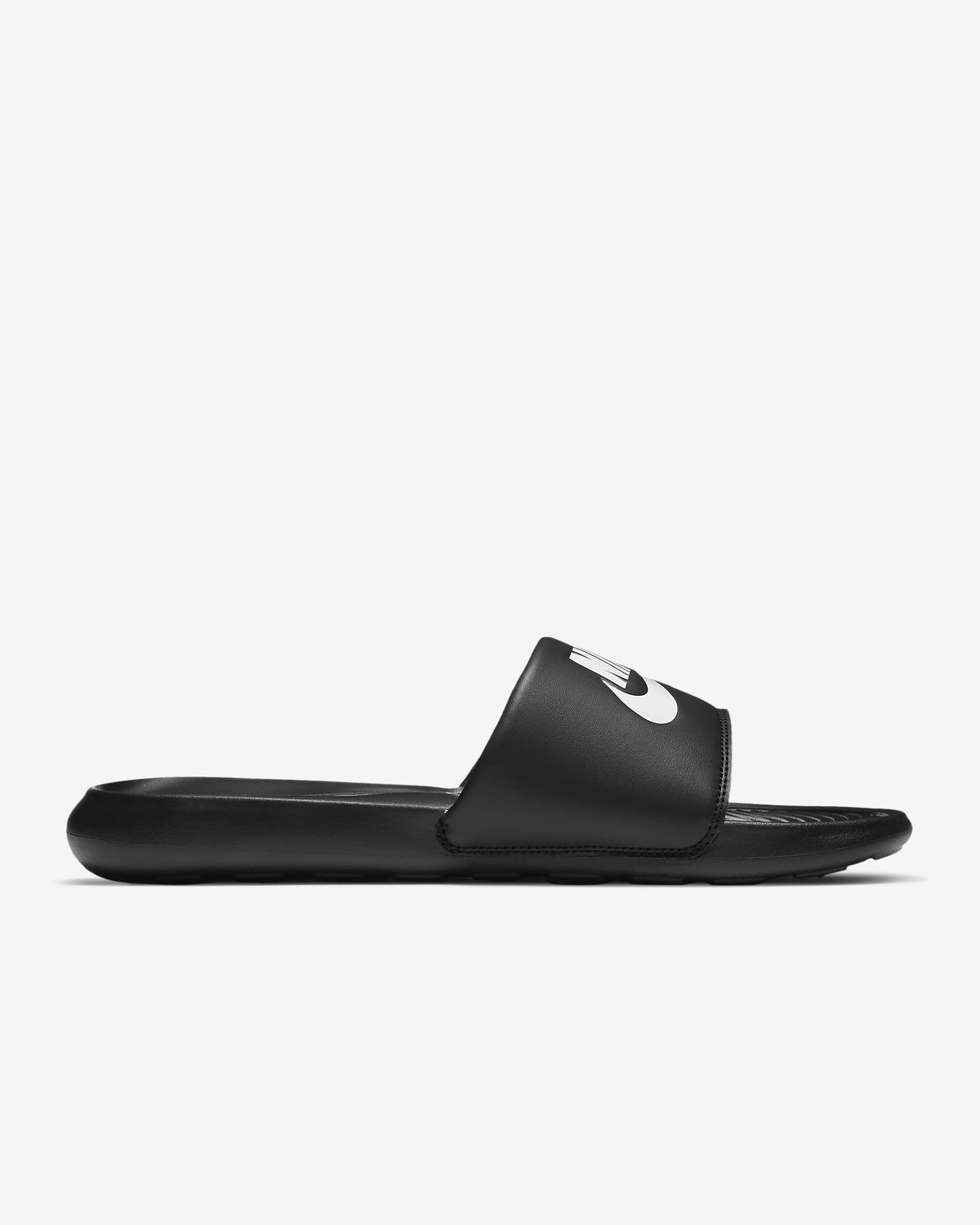 Nike Victori One Black White