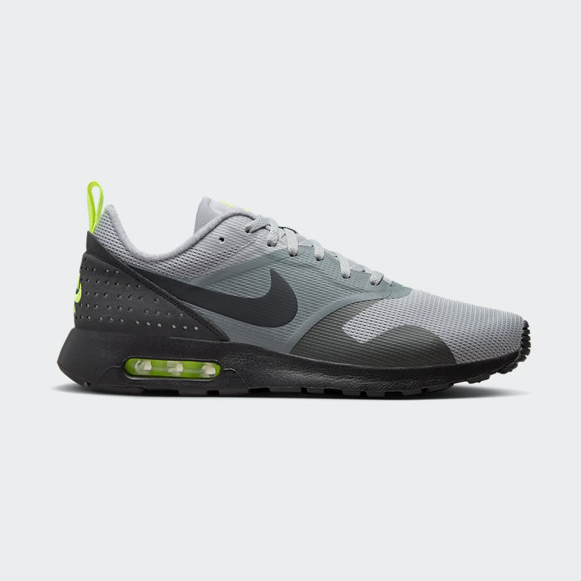 Nike Air Max Tavas