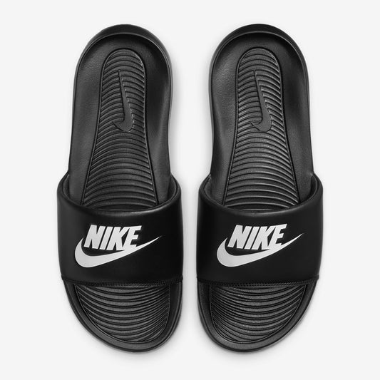 Nike Victori One Black White