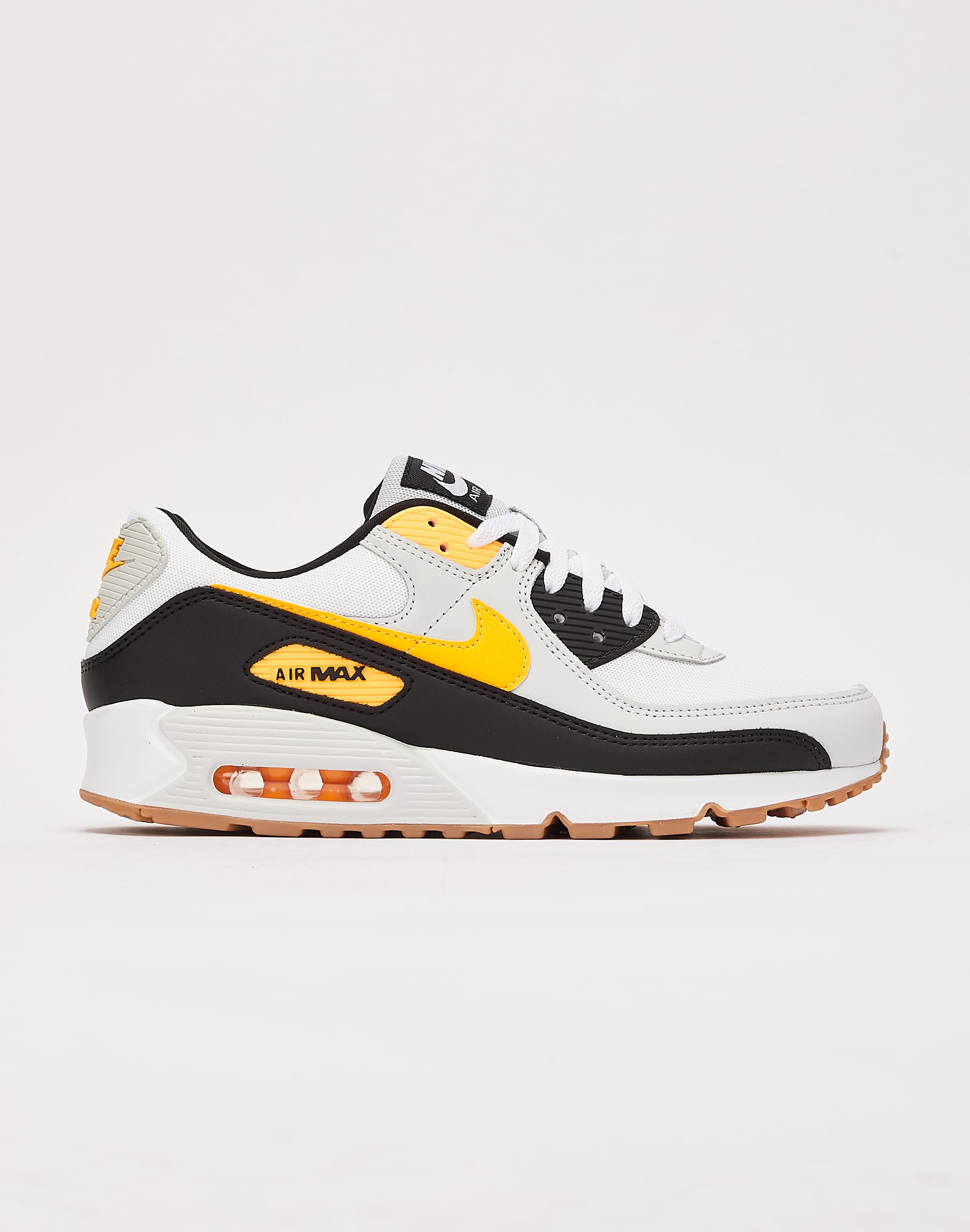 NIKE – Original brands